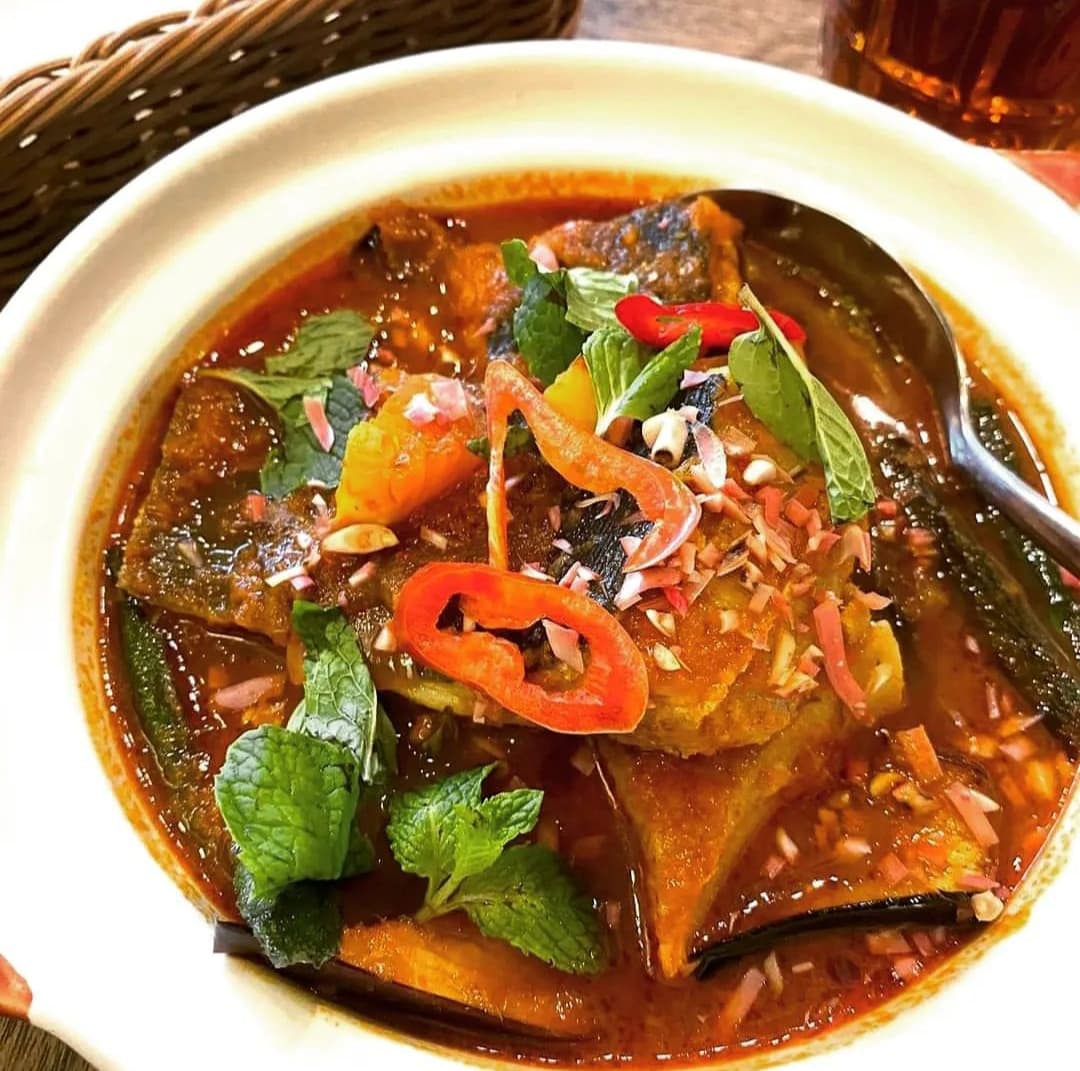 Nyonya Assam Pedas